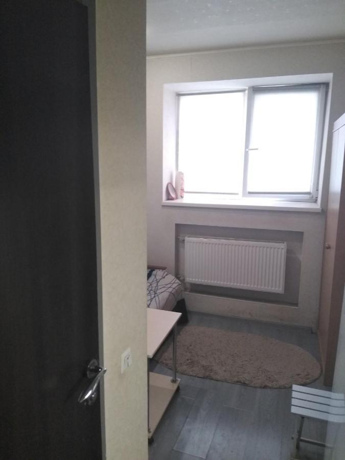 Уютная Квартира Недалеко От Южного Вокзала Kharkiv Eksteriør billede