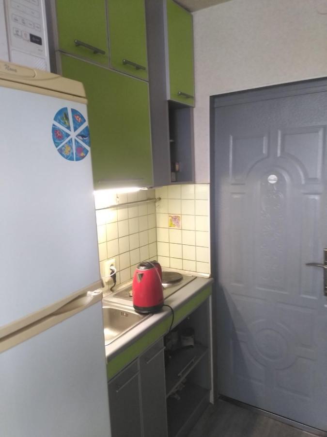 Уютная Квартира Недалеко От Южного Вокзала Kharkiv Eksteriør billede